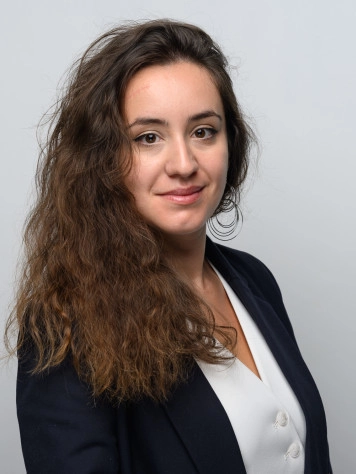 Габриела Назърова